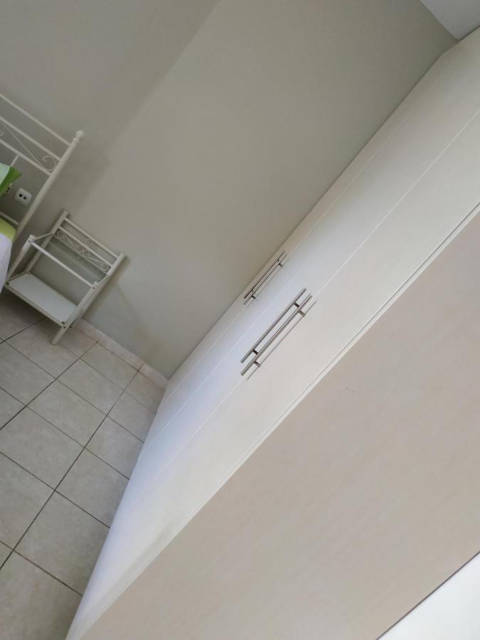 Urban Comfortable Apartment Argos Bagian luar foto